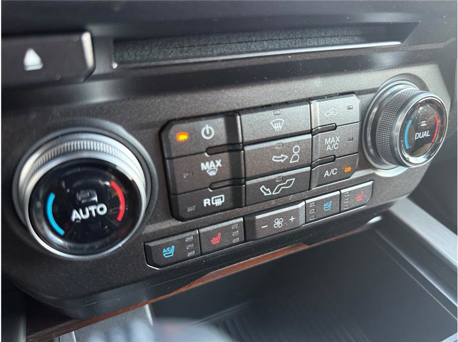 Used 2017 Ford F150 Limited image 18