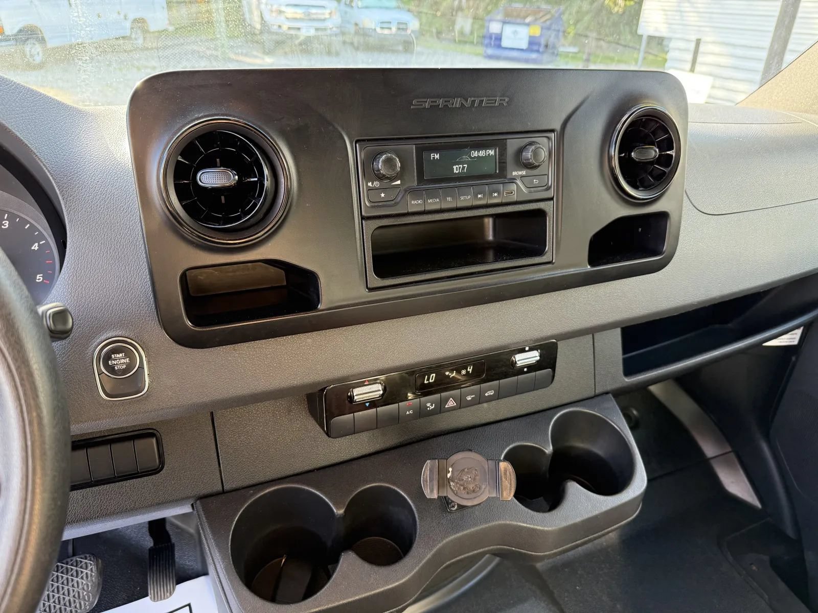 Used 2019 Freightliner Sprinter 170 RWD image 23