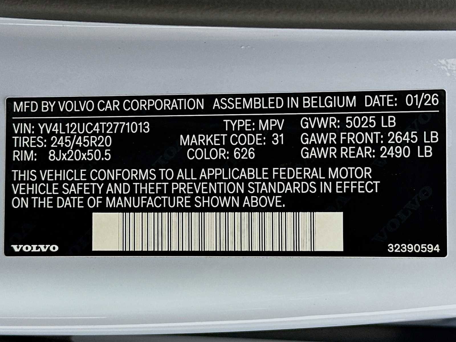 New 2026 Volvo XC40 B5 Plus w/ Protection Package Premier AWD/4WD image 30