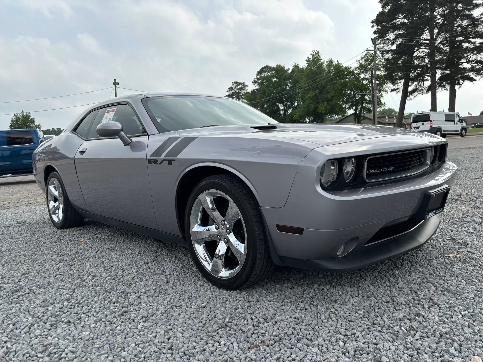 Used 2013 Dodge Challenger R/T RWD image 8
