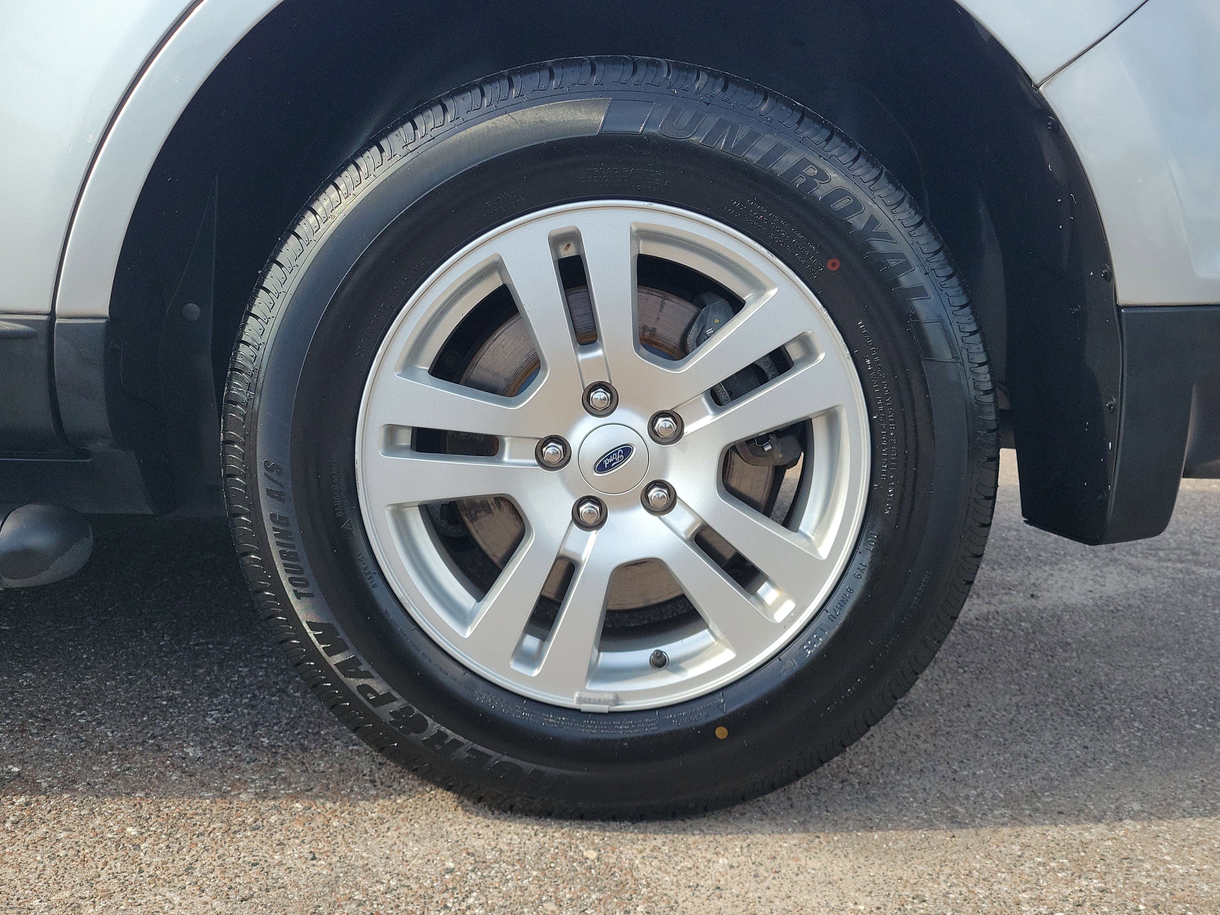 Used 2013 Ford Edge SE image 7