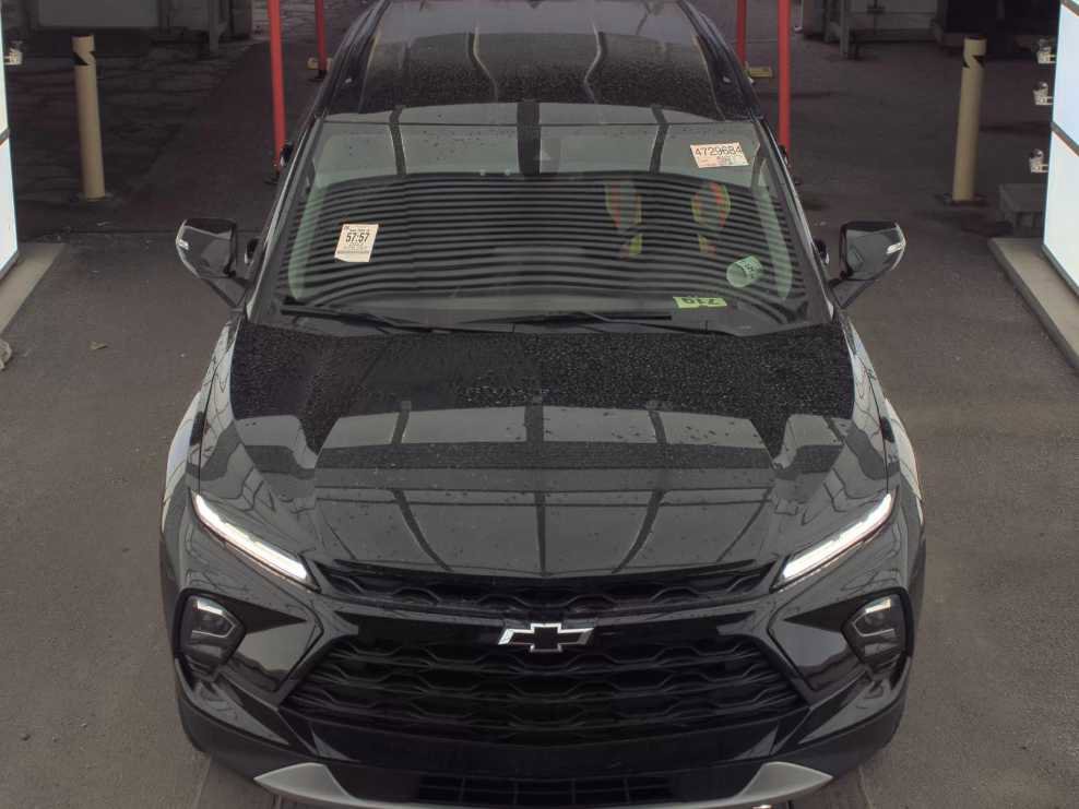 Used 2023 Chevrolet Blazer LT w/ Midnight/Sport Edition image 3