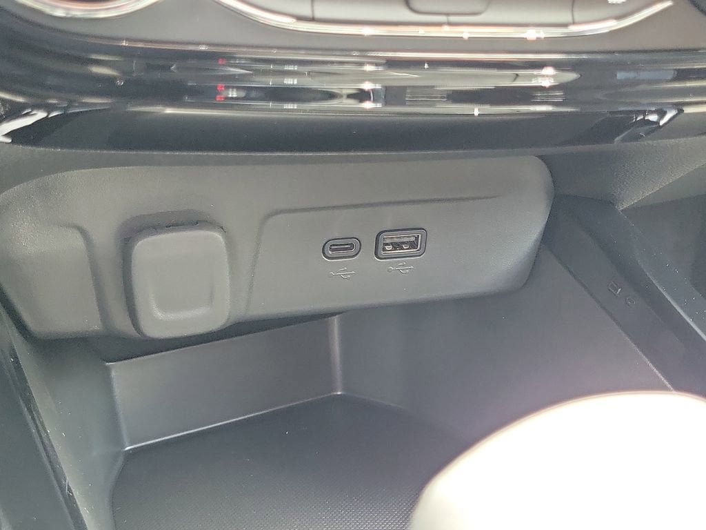 New 2026 Chevrolet Trax ACTIV w/ Driver Confidence Package FWD image 10