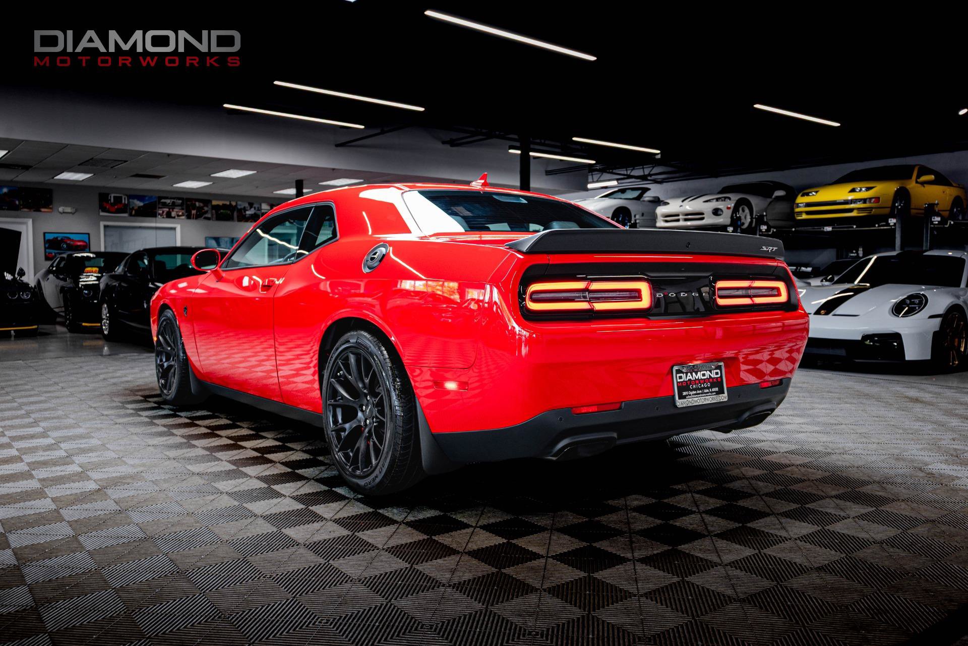 Used 2015 Dodge Challenger SRT Hellcat RWD image 2