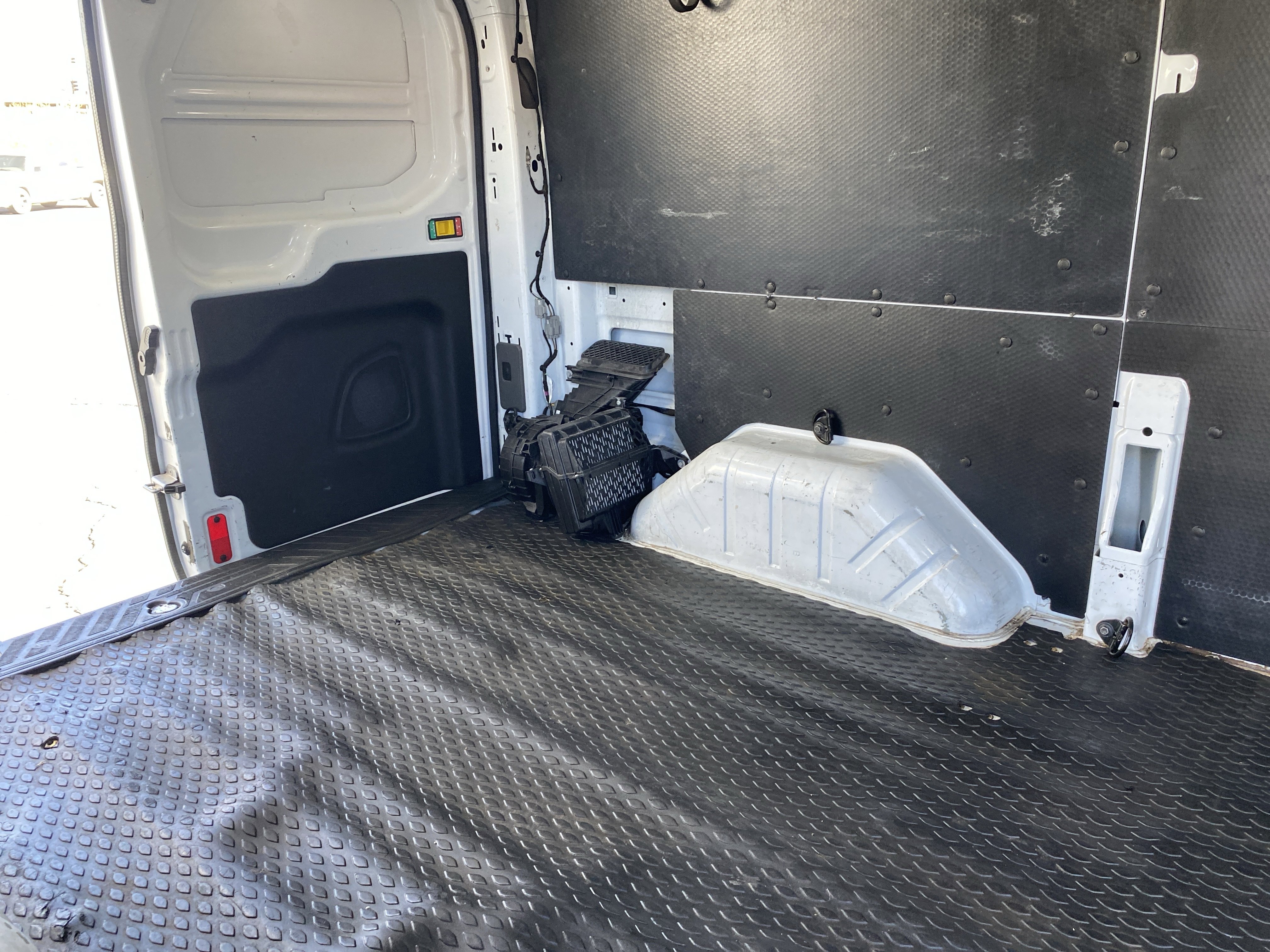 Used 2020 Ford Transit 150 Low Roof image 18