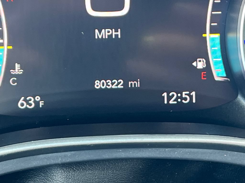 Used 2021 Chrysler Pacifica Touring-L w/ Premium & Safety Sphere Group AWD/4WD image 34