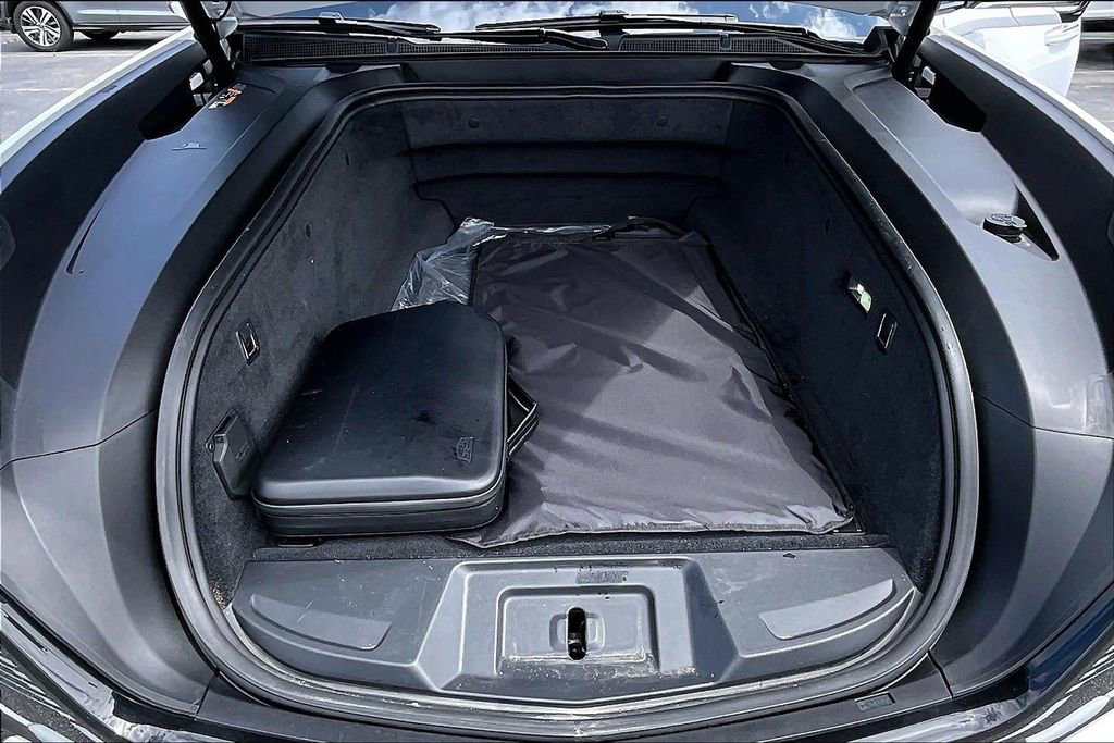Certified 2025 Cadillac Escalade IQ Luxury 2 w/ LPO, Premium Carpet Package AWD/4WD image 31