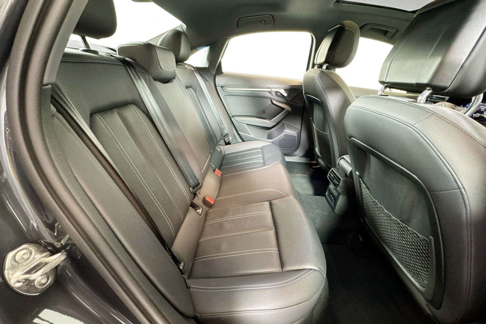 Used 2024 Audi A3 2.0T Premium w/ Convenience Package image 26