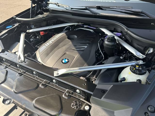 Used 2026 BMW X5 xDrive40i AWD/4WD image 15
