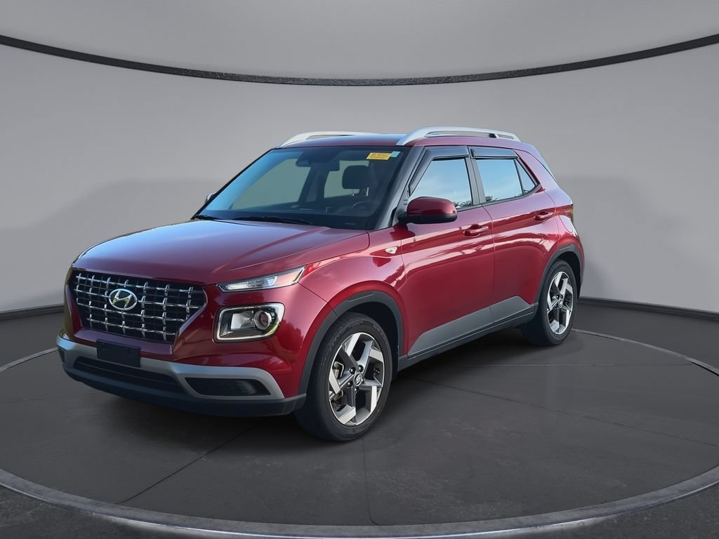Used 2023 Hyundai Venue SEL FWD image 4