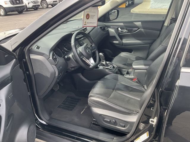 Used 2020 Nissan Rogue SL w/ Premium Package image 9