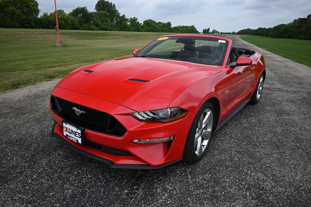 Used 2018 Ford Mustang GT Premium w/ Equipment Group 401A RWD image 15