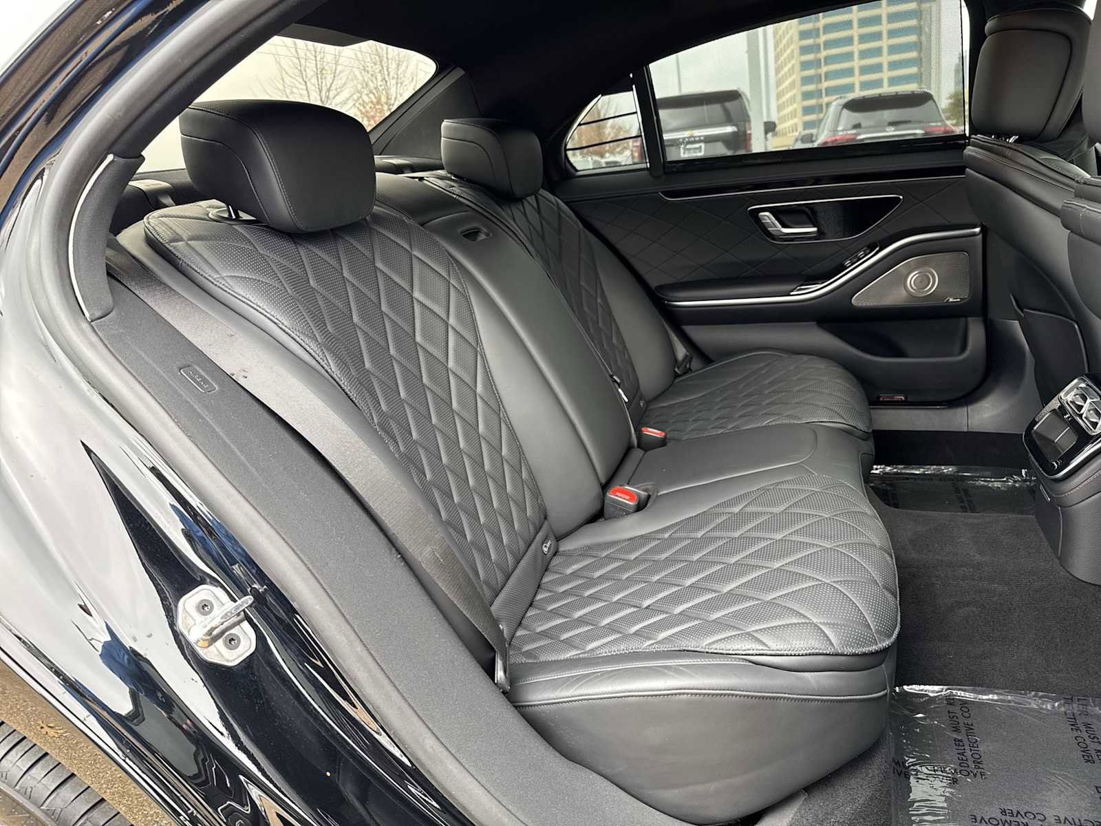 Used 2024 Mercedes-Benz S 580e 4MATIC Sedan image 19