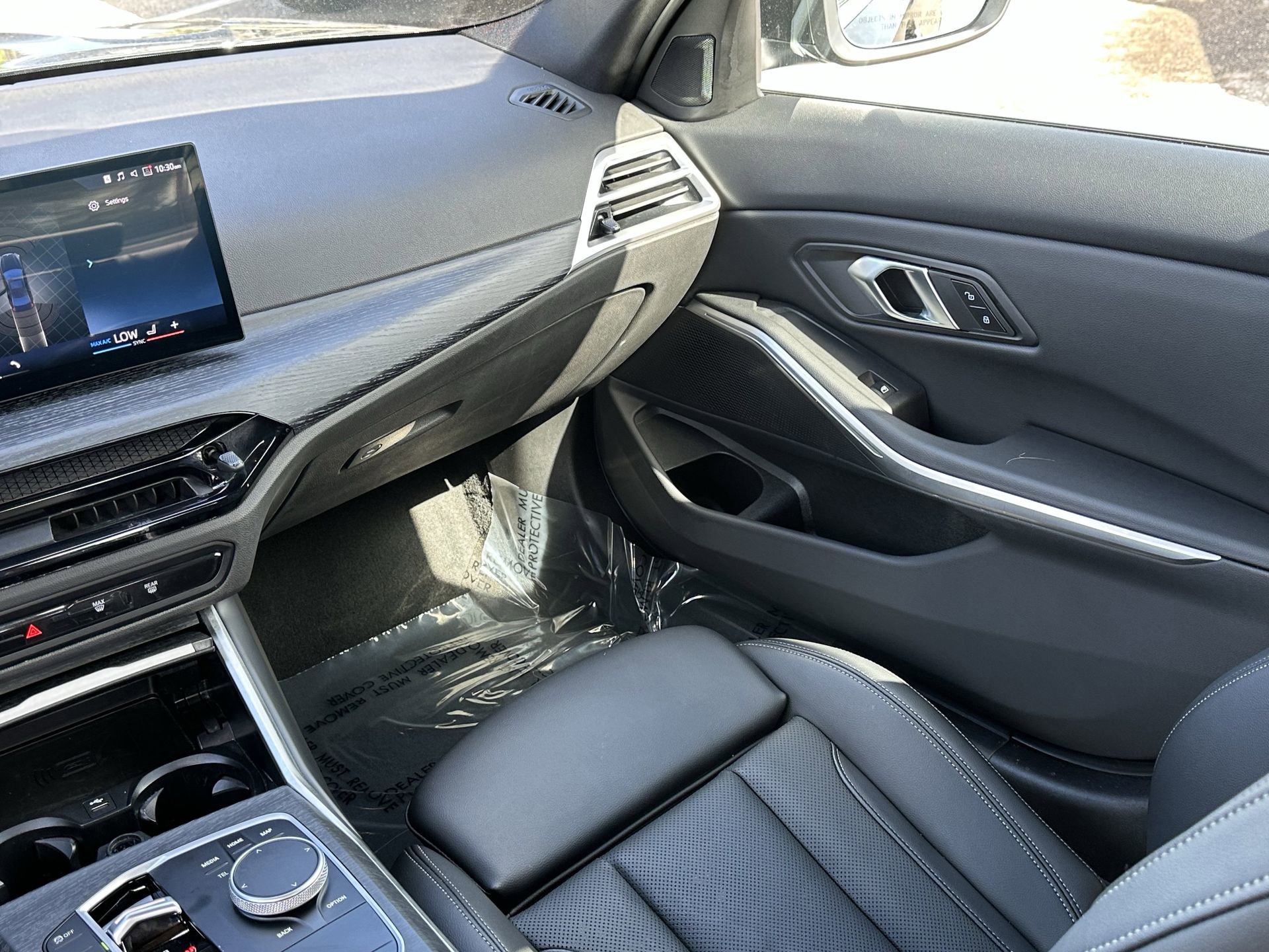 Certified 2025 BMW 330i Sedan image 16