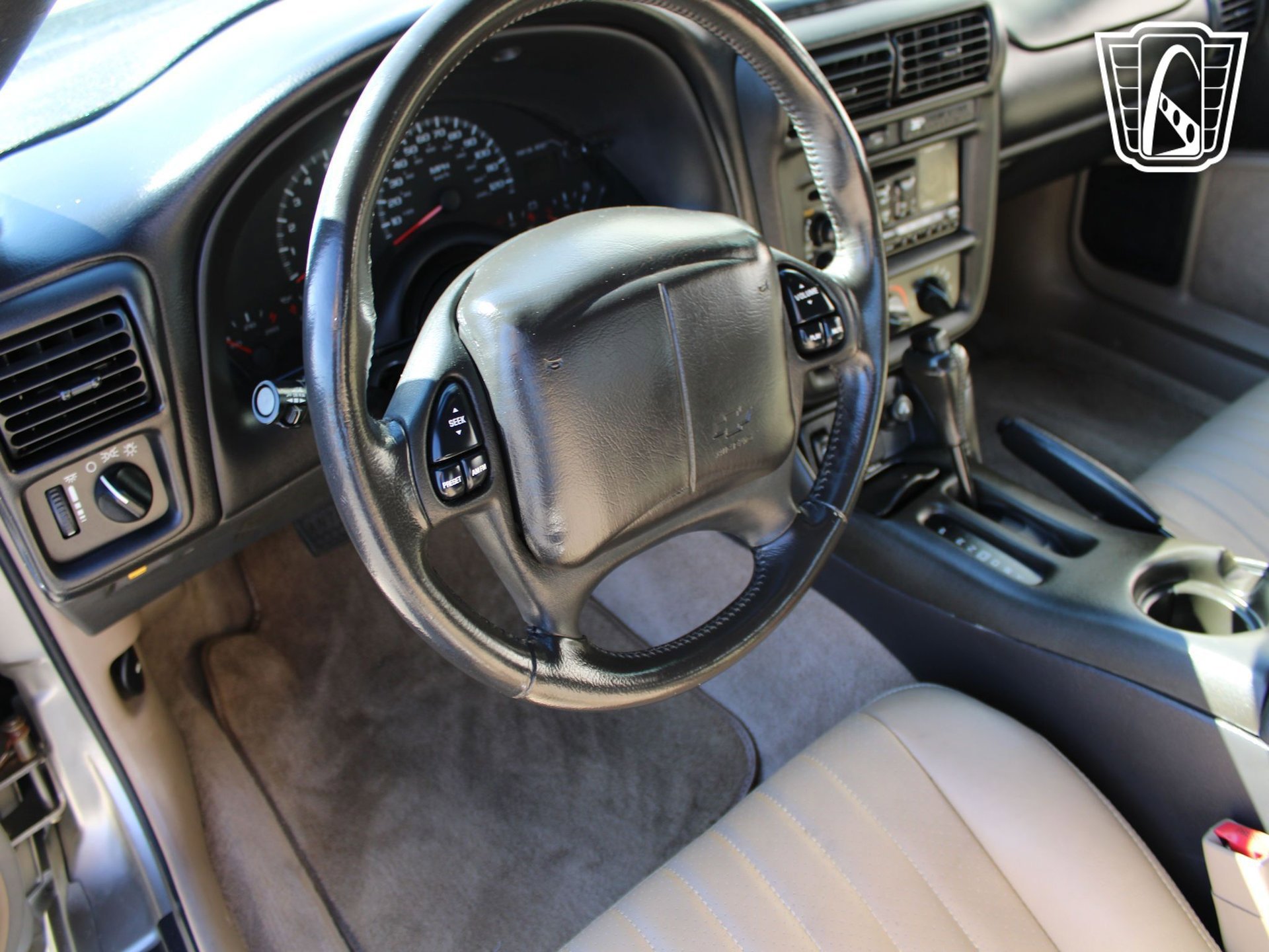 Used 2002 Chevrolet Camaro LT image 13