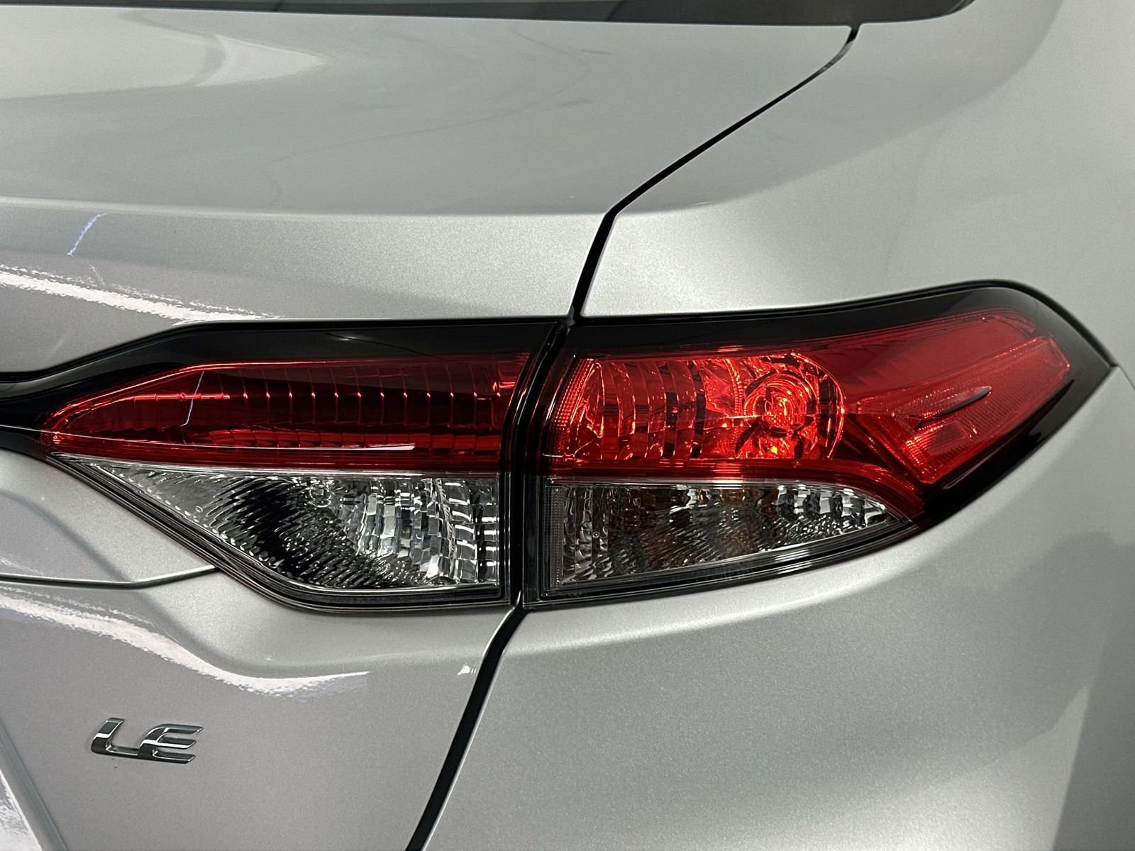 Used 2023 Toyota Corolla LE image 24