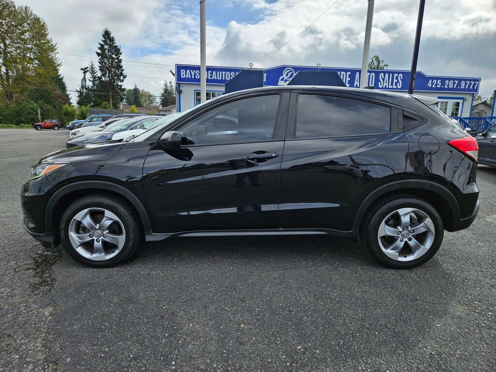 Used 2019 Honda HR-V LX image 2