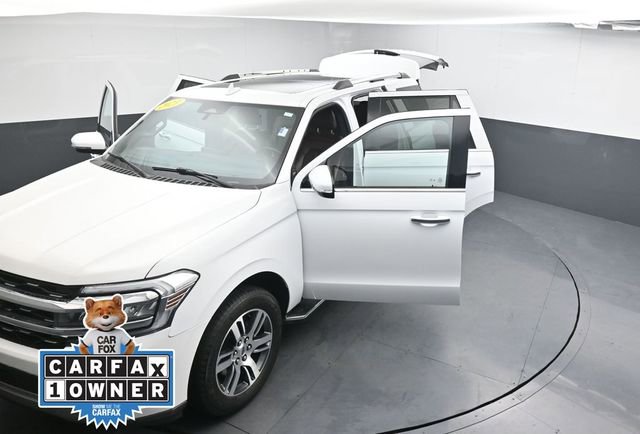 Used 2023 Ford Expedition Limited AWD/4WD image 36