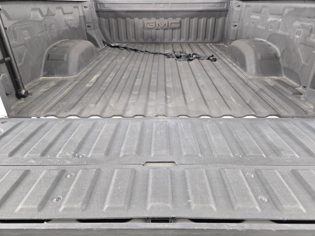 Used 2022 GMC Sierra 2500 SLE w/ SLE Value Package; AWD/4WD image 36