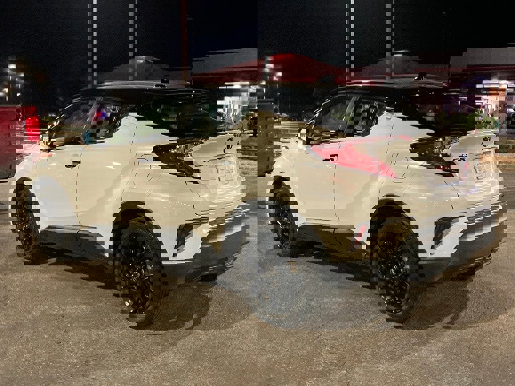 Used 2021 Toyota C-HR Nightshade image 6