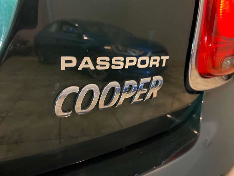 Used 2016 MINI Cooper 4-Door Hardtop image 69