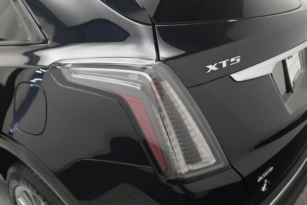 Used 2021 Cadillac XT5 Sportv AWD/4WD image 34