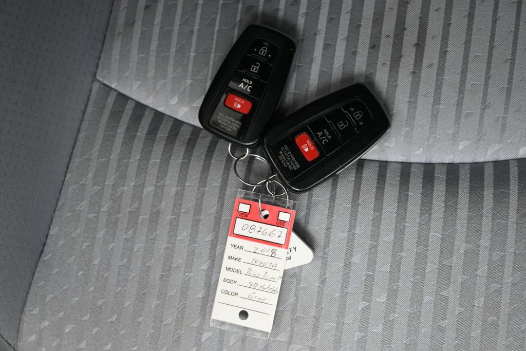 Used 2018 Toyota Prius Prime Plus image 27