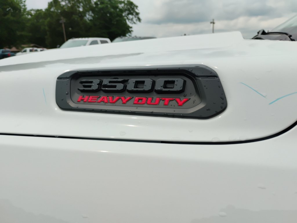 New 2026 RAM 3500 Tradesman AWD/4WD image 11