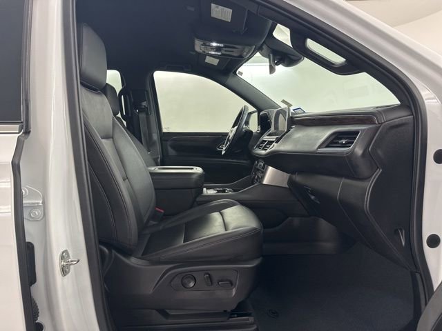 Used 2023 Chevrolet Tahoe LT w/ Luxury Package image 11