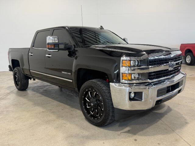 Used 2016 Chevrolet Silverado 2500 LTZ w/ Duramax Plus Package AWD/4WD image 5