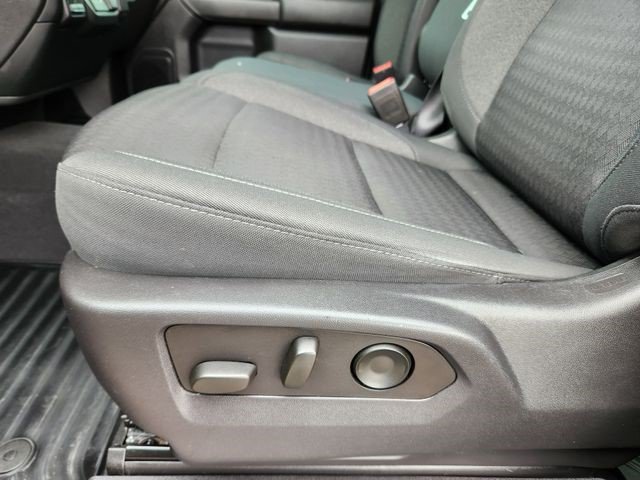Used 2023 Chevrolet Silverado 1500 Custom Trail Boss w/ LPO, Dark Essentials Package AWD/4WD image 9