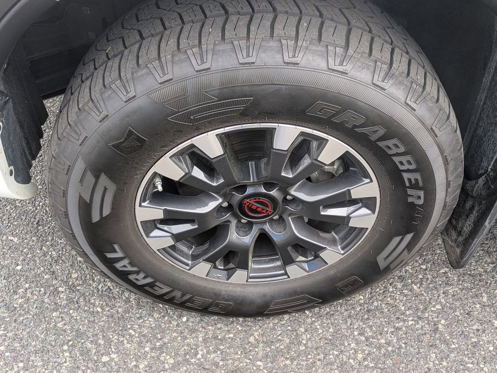 Used 2023 Nissan Titan PRO-4X w/ Pro-4x Convenience Package image 27