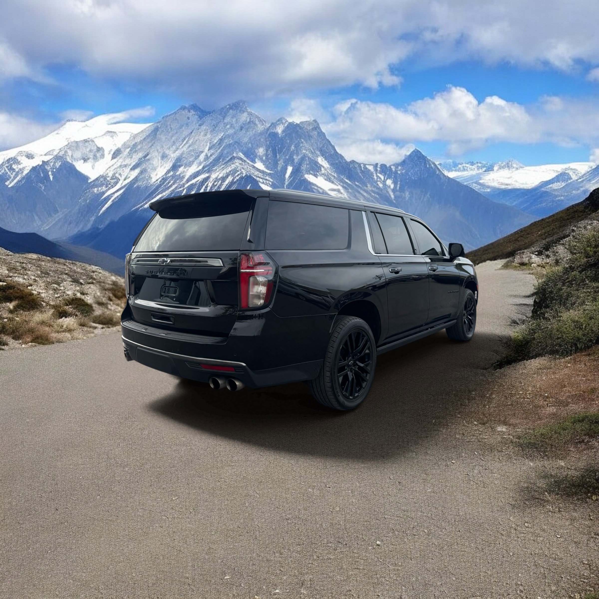 Used 2022 Chevrolet Suburban High Country AWD/4WD image 5