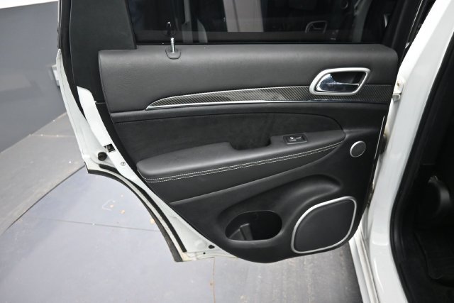 Used 2014 Jeep Grand Cherokee SRT AWD/4WD image 10