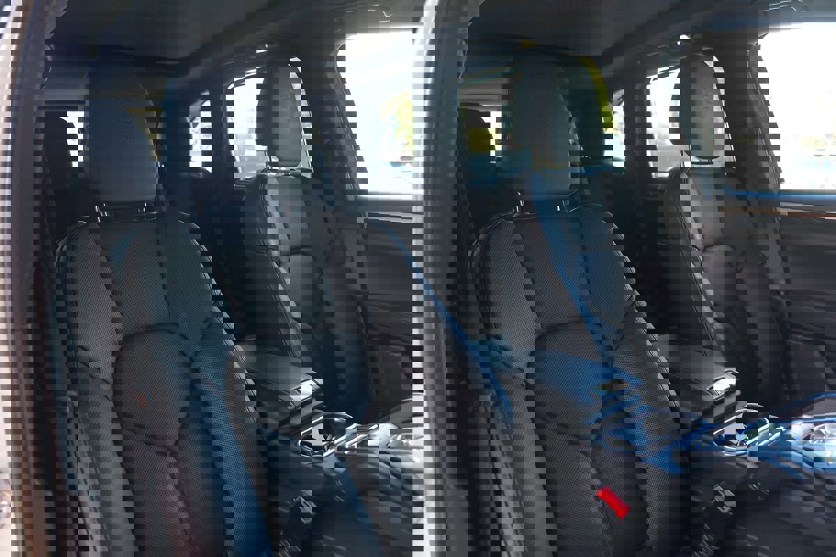 Used 2017 Porsche Cayenne S image 28