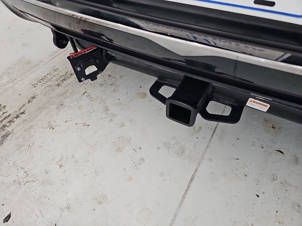 Used 2023 Genesis GV70 2.5T w/ Select Package image 58