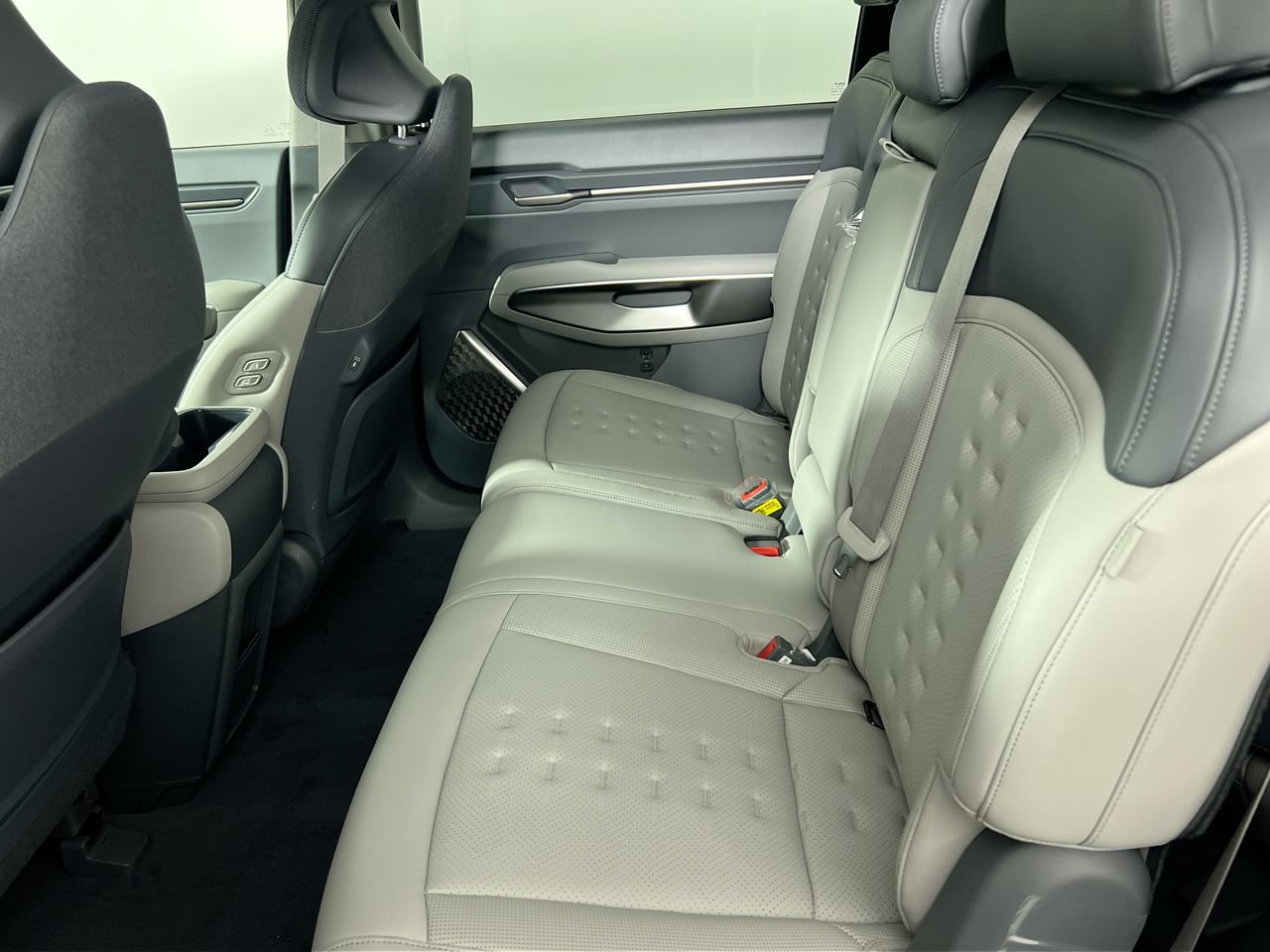 New 2026 Kia EV9 Wind AWD/4WD image 29