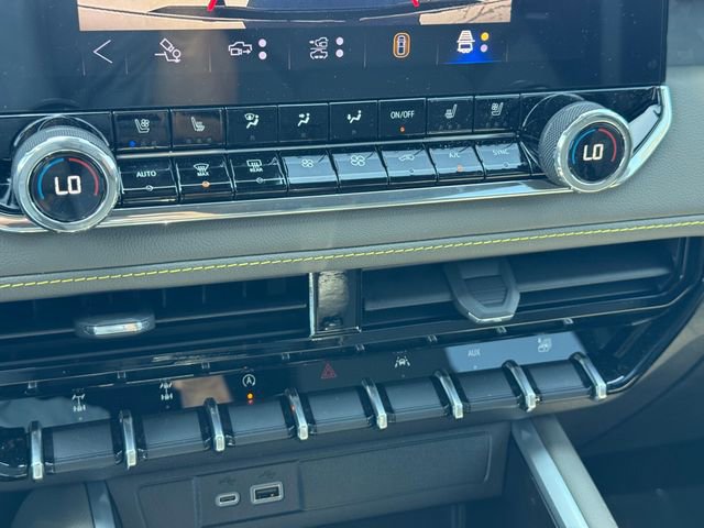 New 2026 Chevrolet Colorado ZR2 w/ ZR2 Bison Edition image 16