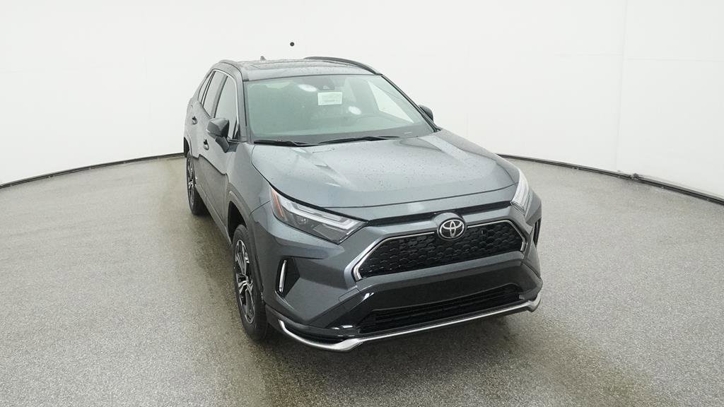 Used 2025 Toyota RAV4 XSE image 31