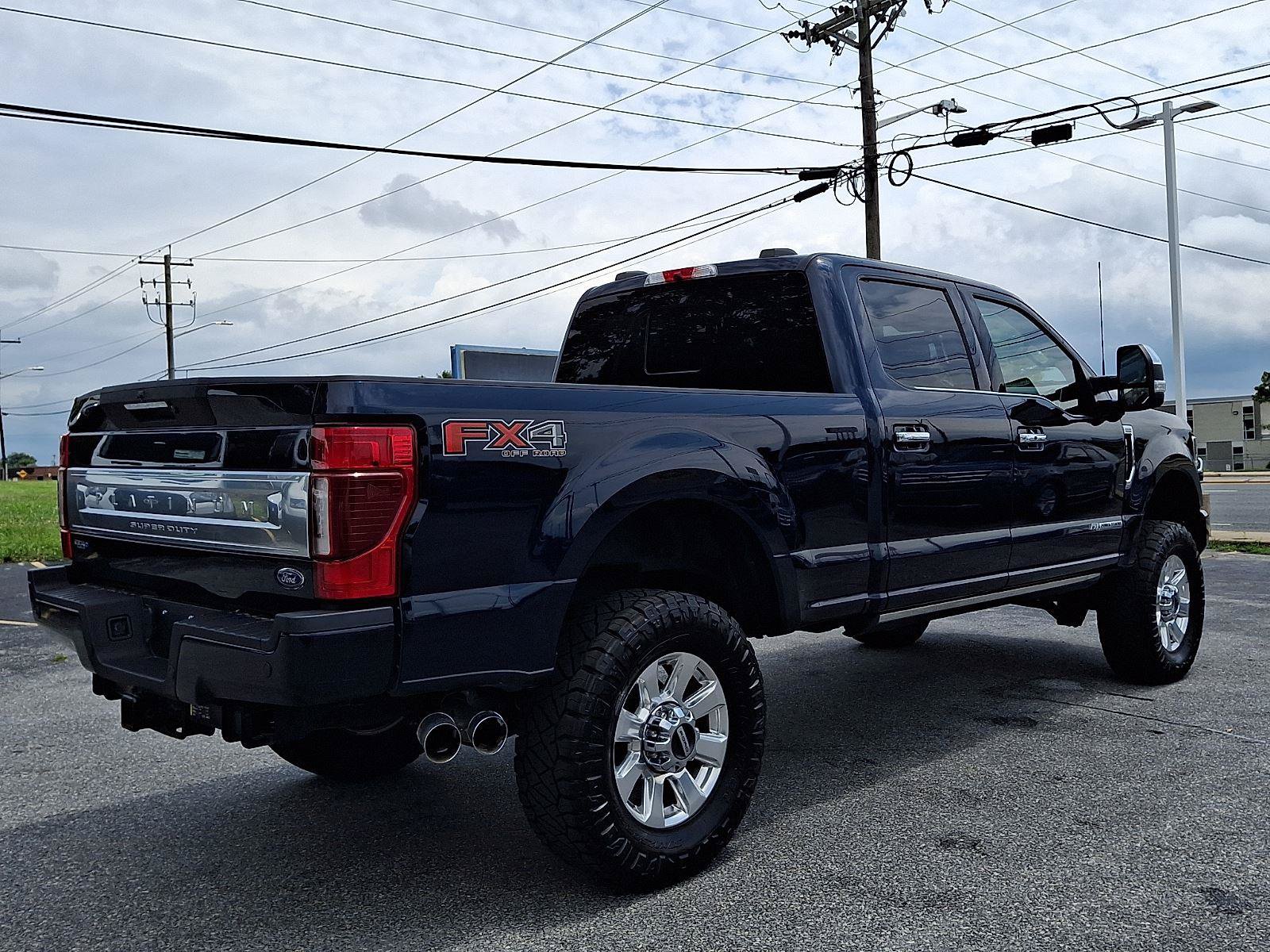 Used 2022 Ford F350 Platinum AWD/4WD image 7