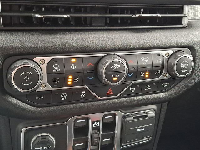 Used 2025 Jeep Gladiator Sport image 17