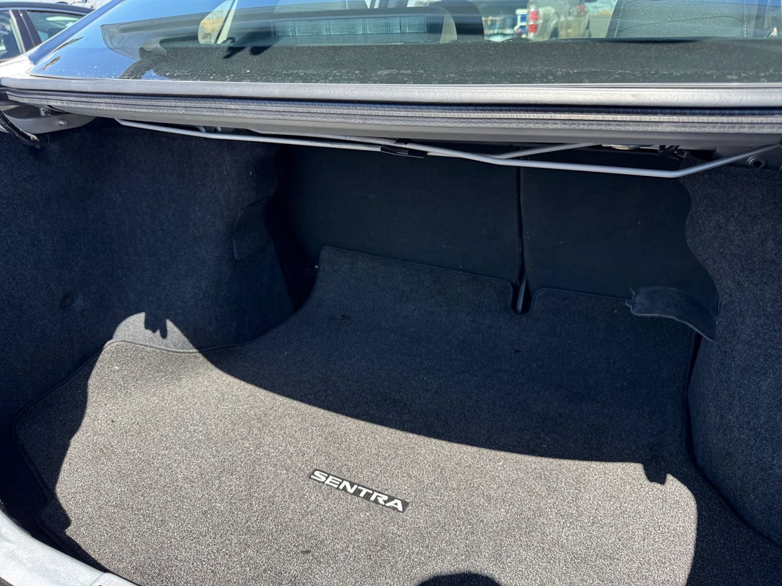 Used 2014 Nissan Sentra SV FWD image 16