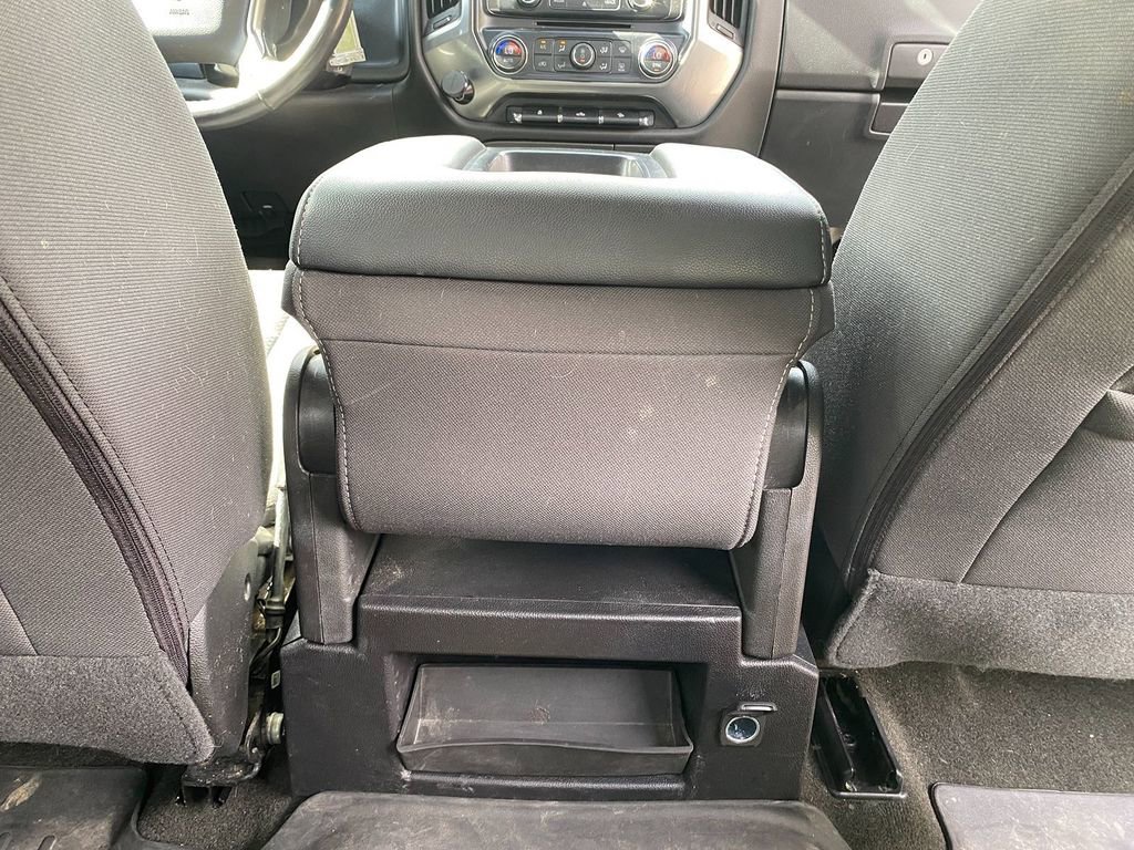 Used 2018 Chevrolet Silverado 1500 LT w/ All Star Edition image 29