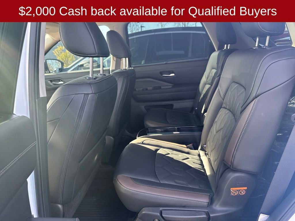 New 2026 Nissan Pathfinder Platinum image 26