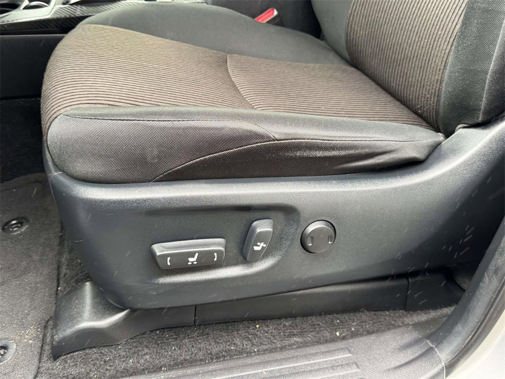Used 2024 Toyota 4Runner TRD Off-Road image 18