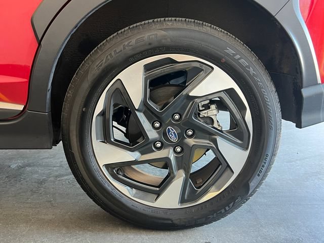 Used 2024 Subaru Crosstrek 2.5i Limited w/ Crosstrek Mirror Package AWD/4WD image 12