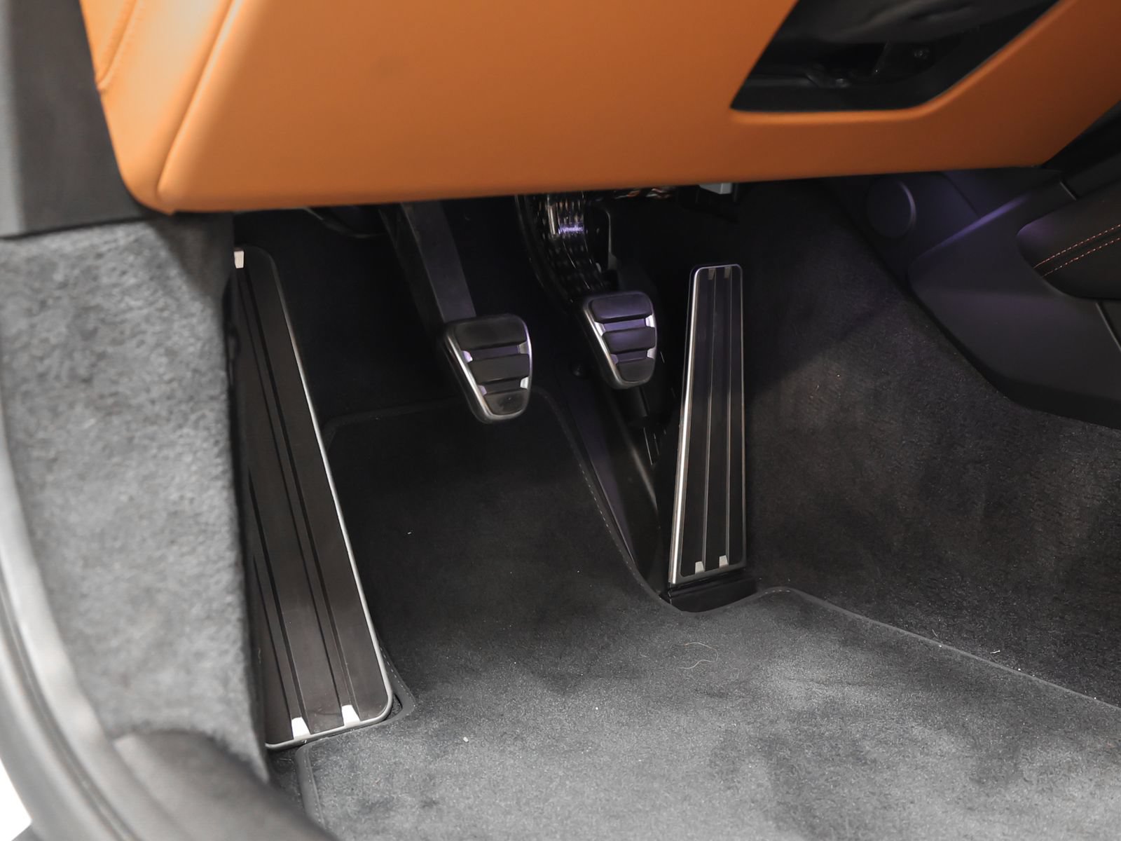 Certified 2023 Porsche 911 GT3 RWD image 42