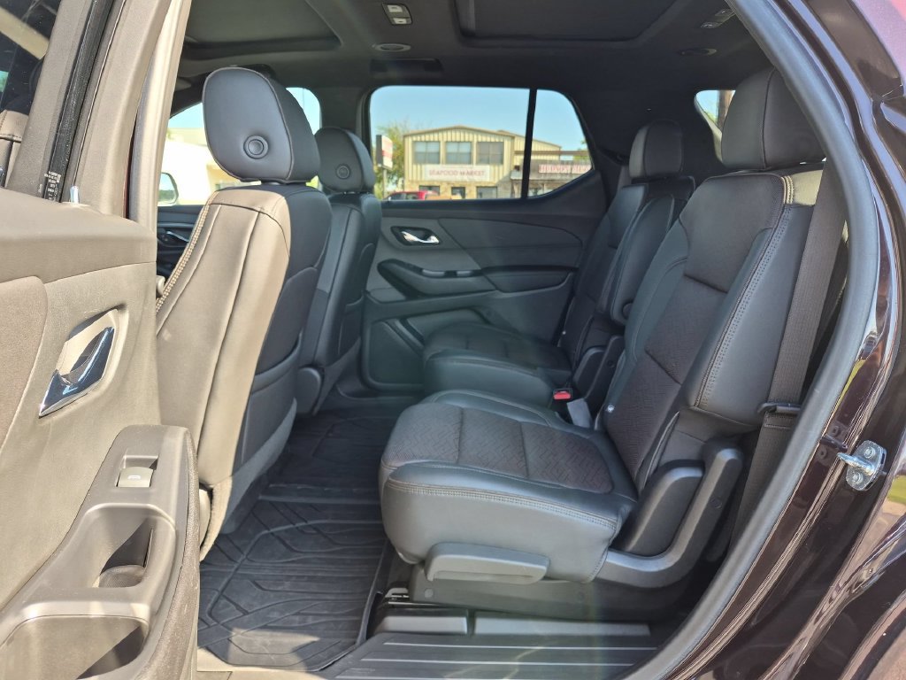 Certified 2022 Chevrolet Traverse High Country w/ LPO, Floor Liner Package FWD image 25