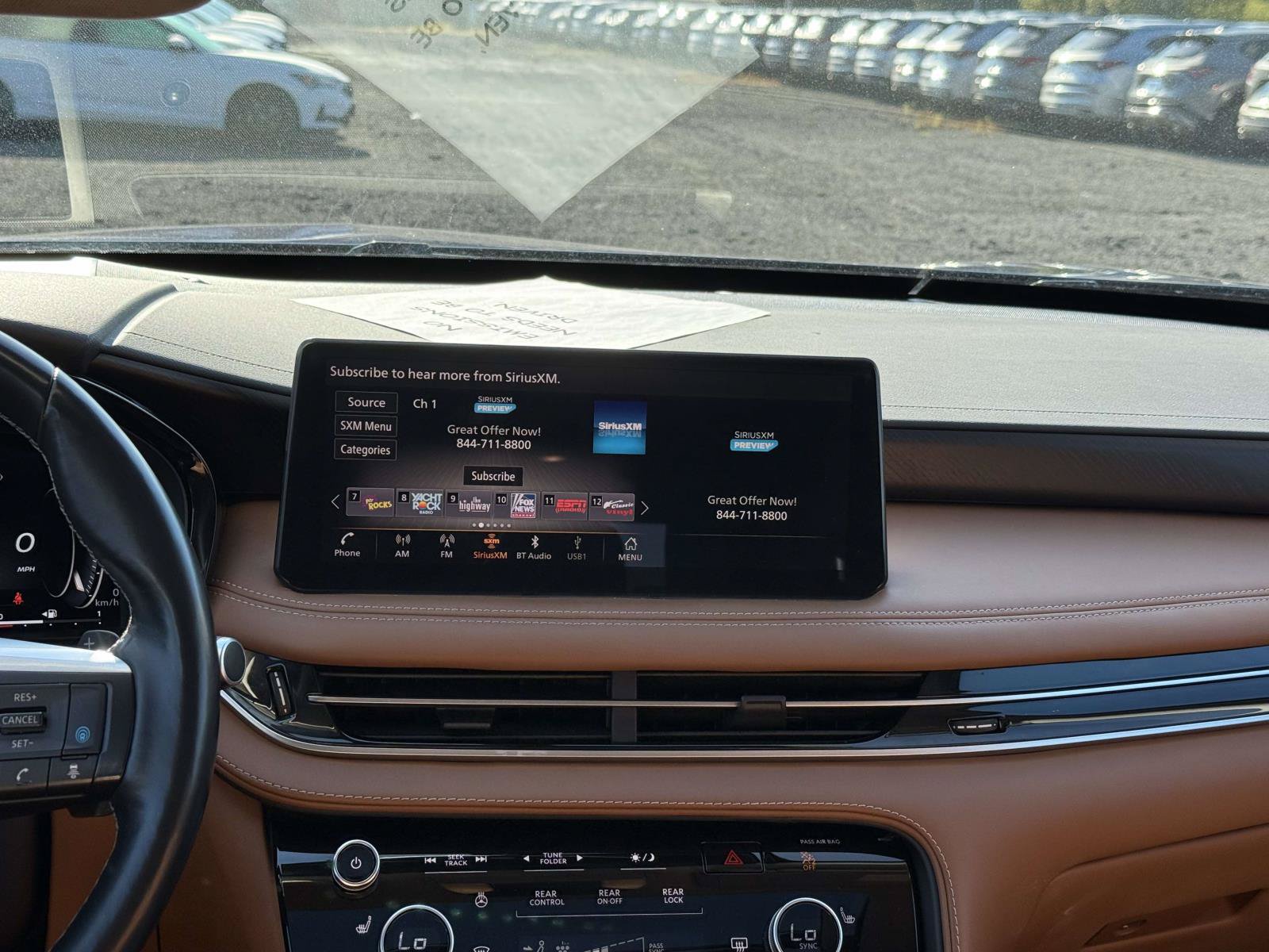 Used 2022 INFINITI QX60 Sensory w/ Vision Package AWD/4WD image 10