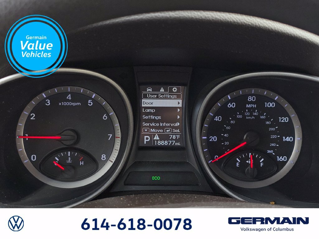 Used 2015 Hyundai Santa Fe Sport w/ Option Group 02 FWD image 23